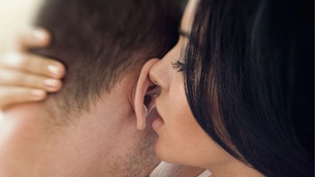 Cách biến câu dirty talk mẫu thành lời nói tự nhiên của hai người