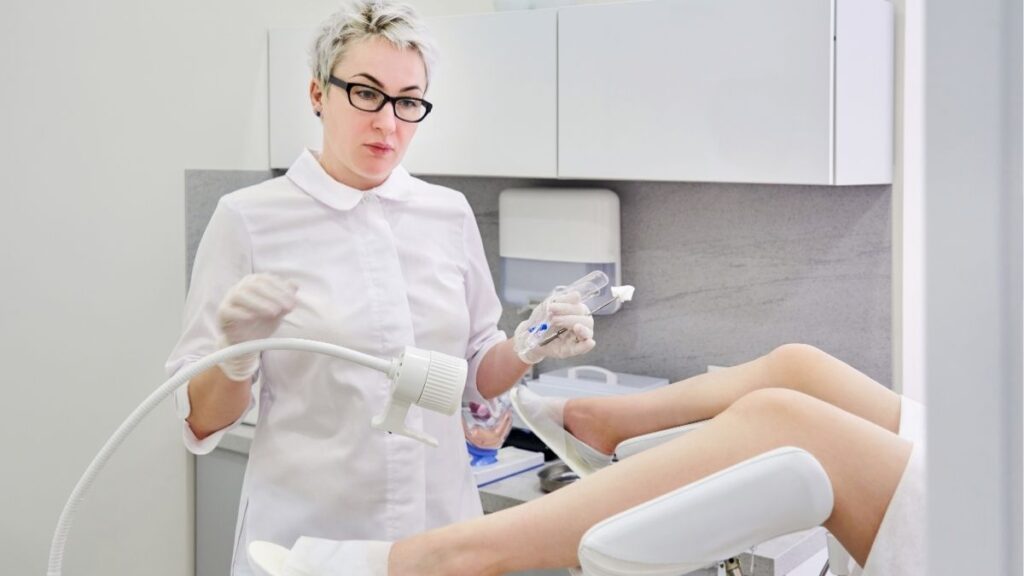 Cách cải thiện khô hạn sau sinh an toàn