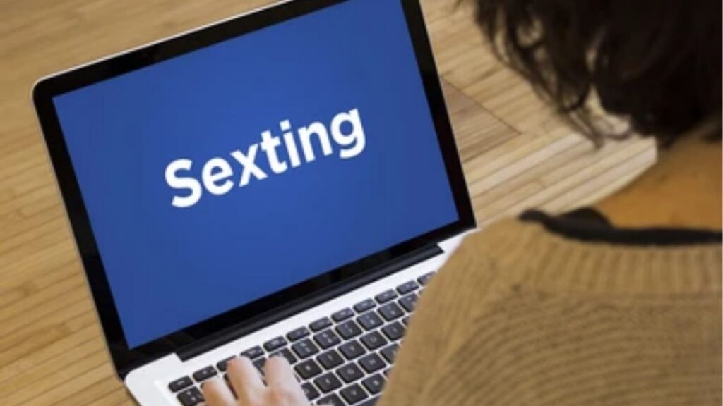 có nên sexting không và những điều cần cân nhắc trước khi quyết định
