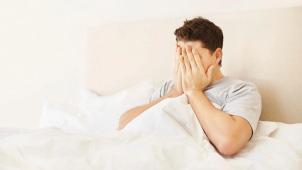 Rối loạn cương dương ở người trẻ do đâu và nên làm gì? 9 Khó cương ở người trẻ không chỉ do tâm lý