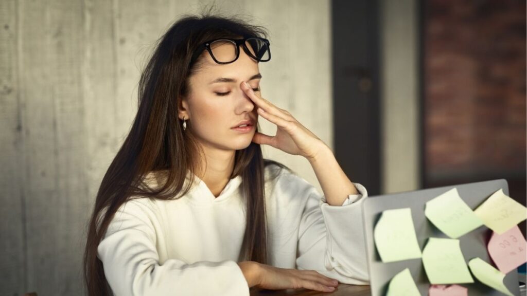 Phụ nữ ngủ đủ giúp cơ thể phục hồi và hỗ trợ ham muốn