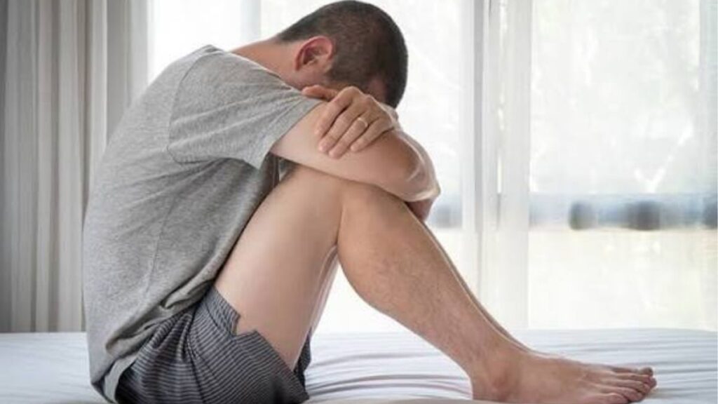 Vòng lặp lo âu và mất cương khi quan hệ